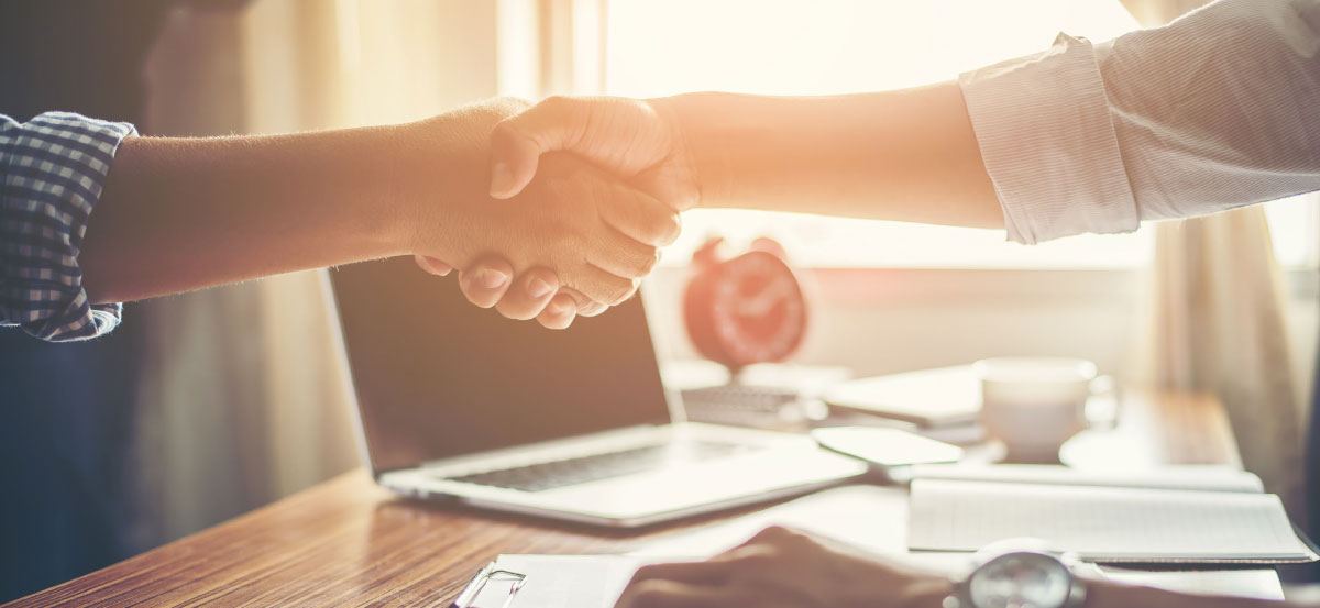 Cara CRM Membantu Penjualan di Industri Perbankan