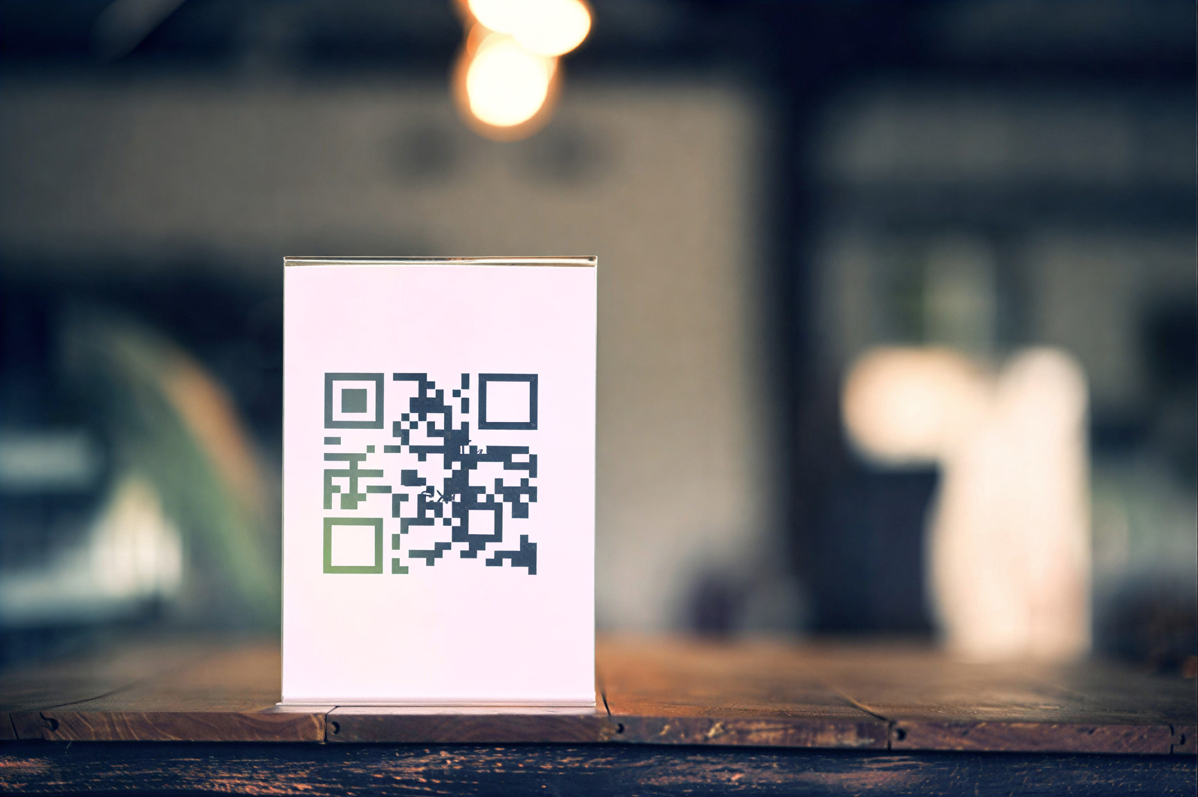 Apakah Teknologi QR Cocok untuk Semua Industri?