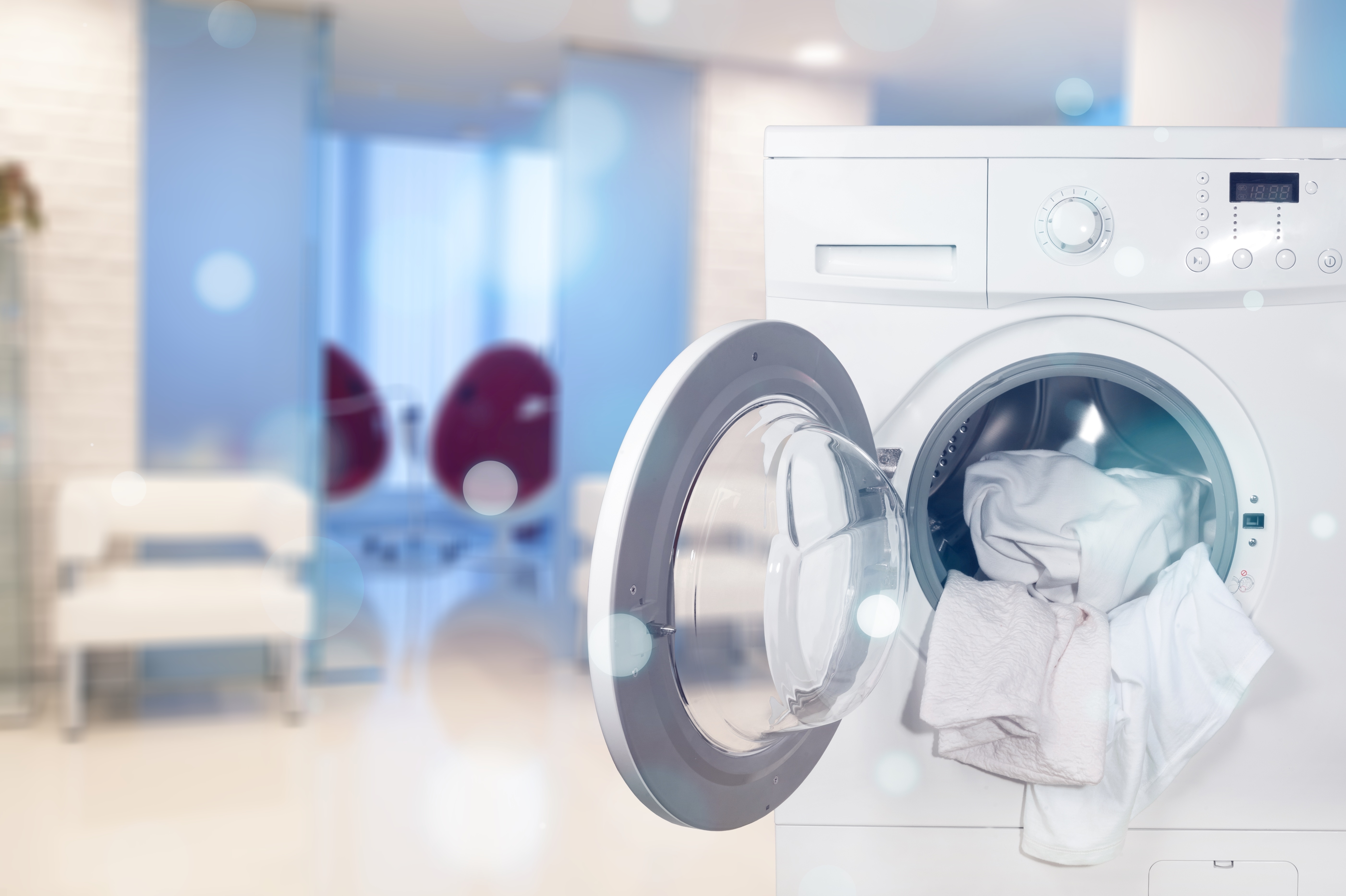 RFID and IoT for Smart Laundry Operations in Commercial Facilities